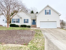 5800 Montpelier Dr in Williamsburg, VA - Building Photo