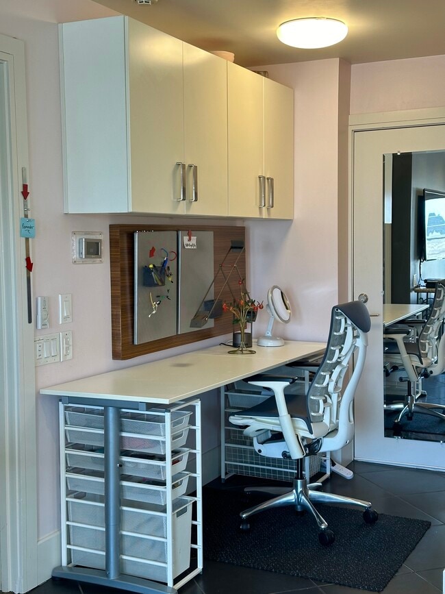 3208 Milton Ave, Unit FURNISHED-MILTON MANOR in Dallas, TX - Building Photo - Building Photo
