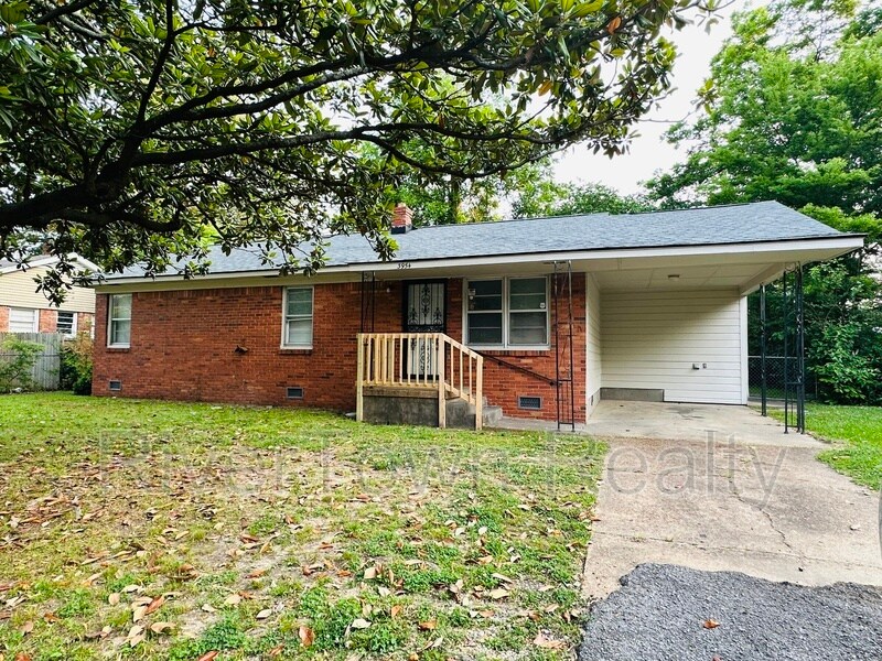 3954 Comanche Rd in Memphis, TN - Building Photo
