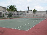 Beneva Ridge Condominiums in Sarasota, FL - Foto de edificio - Building Photo