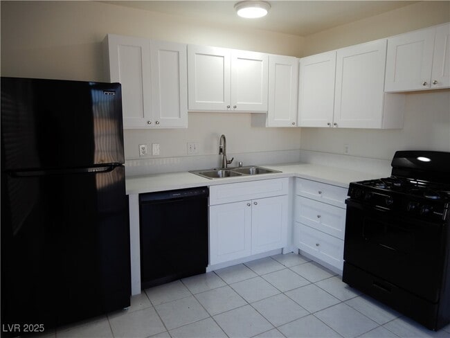 4474 Bramblewood St in Las Vegas, NV - Building Photo - Building Photo