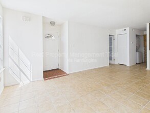 513 Summit Ct in Virginia Beach, VA - Building Photo - Building Photo