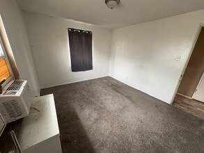 14 W Victory Dr in Hamilton, OH - Building Photo - Building Photo