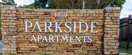 Parkside Apartments of Texarkana in Texarkana, AR - Building Photo - Building Photo