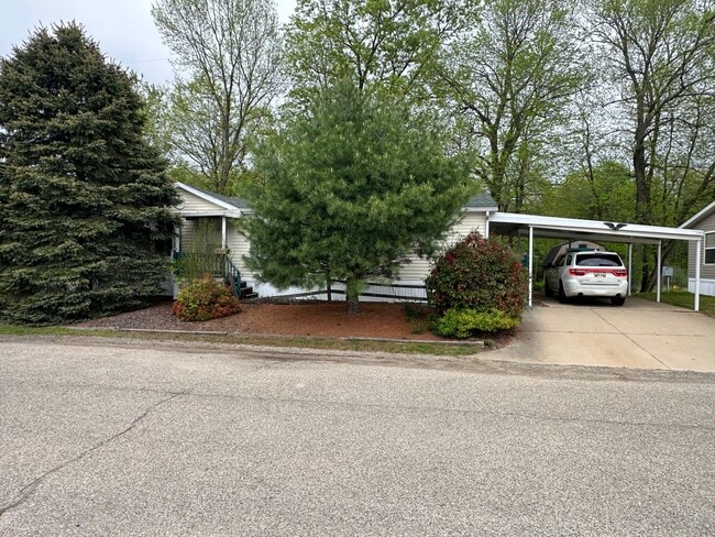 property at 38 Dusty Trail