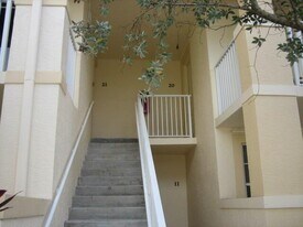 4822 Chancellor Dr in Jupiter, FL - Building Photo
