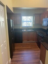 1661 SE Pomeroy St in Stuart, FL - Building Photo - Building Photo