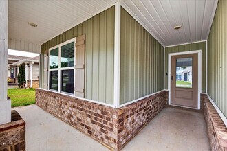 6550 Eastland Cir in Biloxi, MS - Building Photo - Building Photo