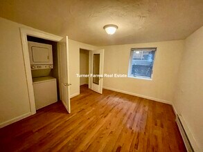 37 Cooper St, Unit B in Boston, MA - Building Photo - Building Photo