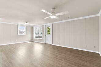 4440 Spruill Ave in North Charleston, SC - Building Photo - Building Photo