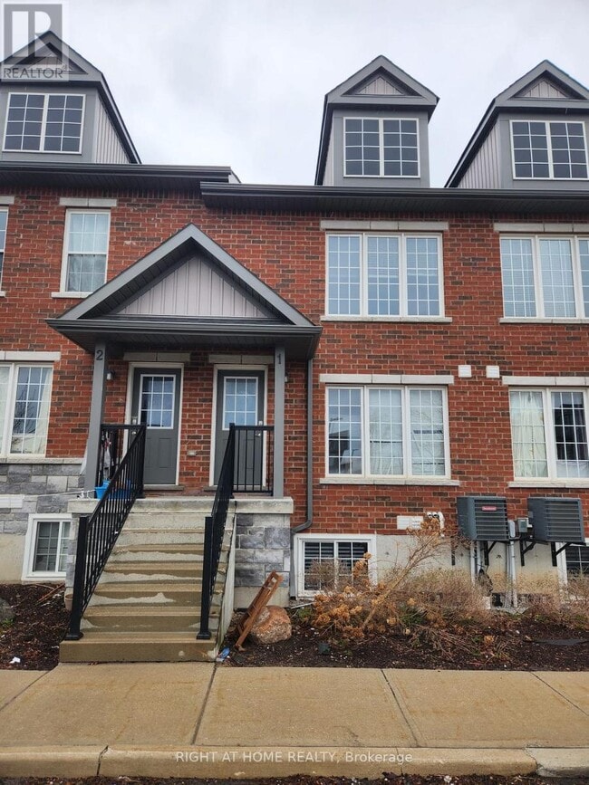 property at 246 Penetanguishene Rd