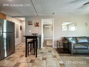 13535 Boca Ciega Ave in Madeira Beach, FL - Building Photo - Building Photo