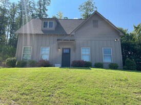 1241 Shades Terrace in Birmingham, AL - Building Photo