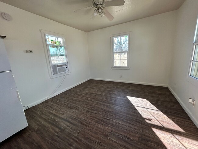 2421 22nd St in Lubbock, TX - Building Photo - Building Photo