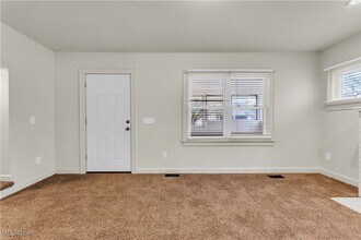 972 Jason Ave in Akron, OH - Building Photo - Building Photo