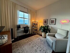 1250 S Miami Ave, Unit 2403 in Miami, FL - Building Photo - Building Photo