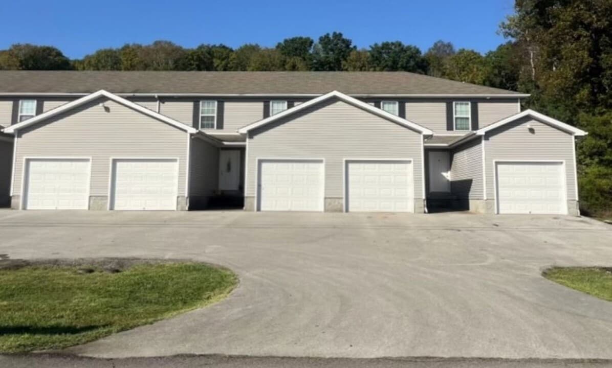 407 Upper Stone Ave in Bowling Green, KY - Building Photo