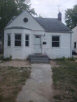18530 Plainview Ave in Detroit, MI - Building Photo
