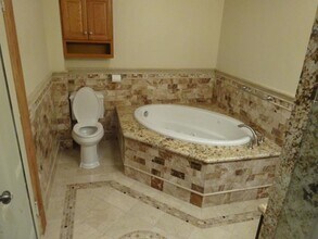 56 Riverdale St in Brighton, MA - Building Photo - Building Photo