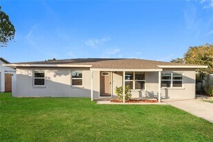 7503 W New Orleans Ave in Tampa, FL - Building Photo