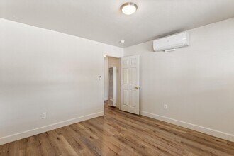 521 N Harbor Blvd in West Sacramento, CA - Building Photo - Building Photo