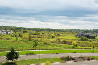 Conservancy Pointe in Sun Prairie, WI - Foto de edificio - Building Photo