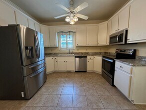 817 Norwood St in Fayetteville, NC - Building Photo - Building Photo