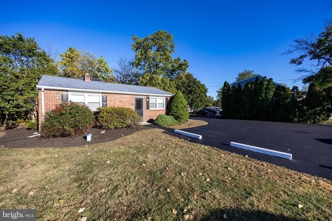 1569 Swamp Pike in Gilbertsville, PA - Building Photo - Building Photo