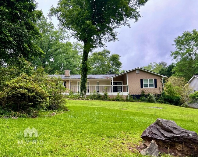 property at 1754 Laurel Ridge Dr SW
