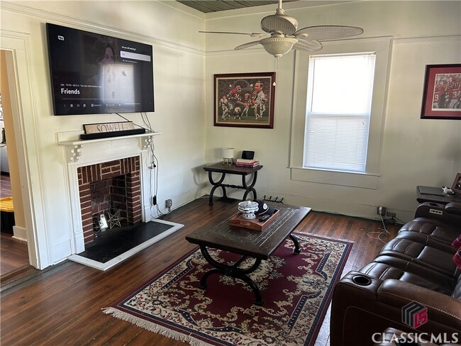 134 N Chase St in Athens, GA - Building Photo - Building Photo