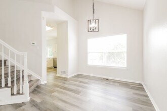 12575 S Beaver Creek Way in Parker, CO - Building Photo - Building Photo