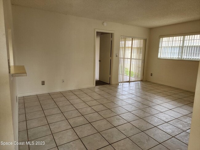 1601 Sunny Brook Ln in Palm Bay, FL - Building Photo - Building Photo