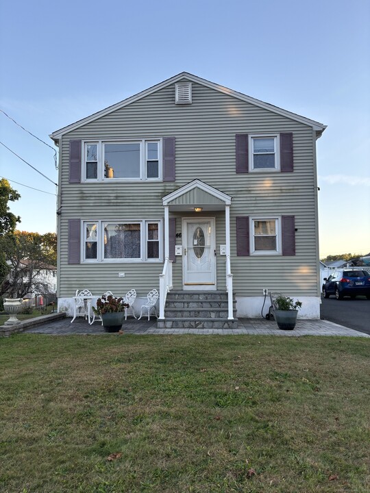 46 Sterling St in New Britain, CT - Building Photo