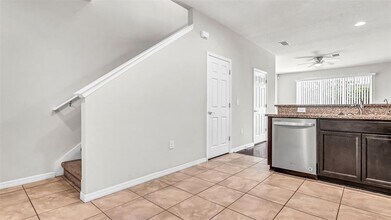 9153 Hillcroft Dr in Riverview, FL - Building Photo - Building Photo