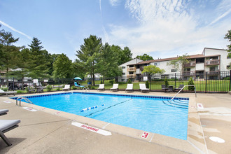 Briarwood Apartments in Portage, MI - Building Photo - Building Photo