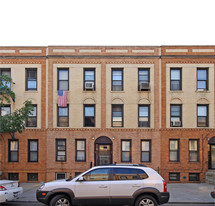 4117 52nd St in Flushing, NY - Building Photo