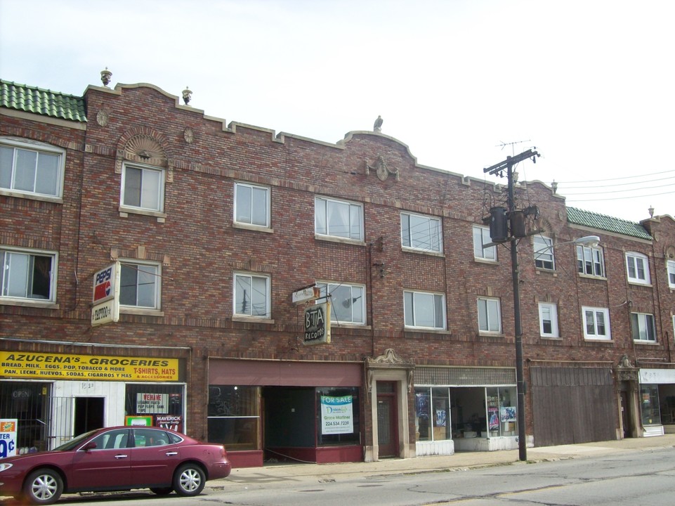 1524 Broadway in Rockford, IL - Foto de edificio