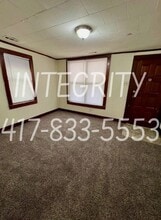 1631 E 8th St N in Springfield, MO - Building Photo - Building Photo