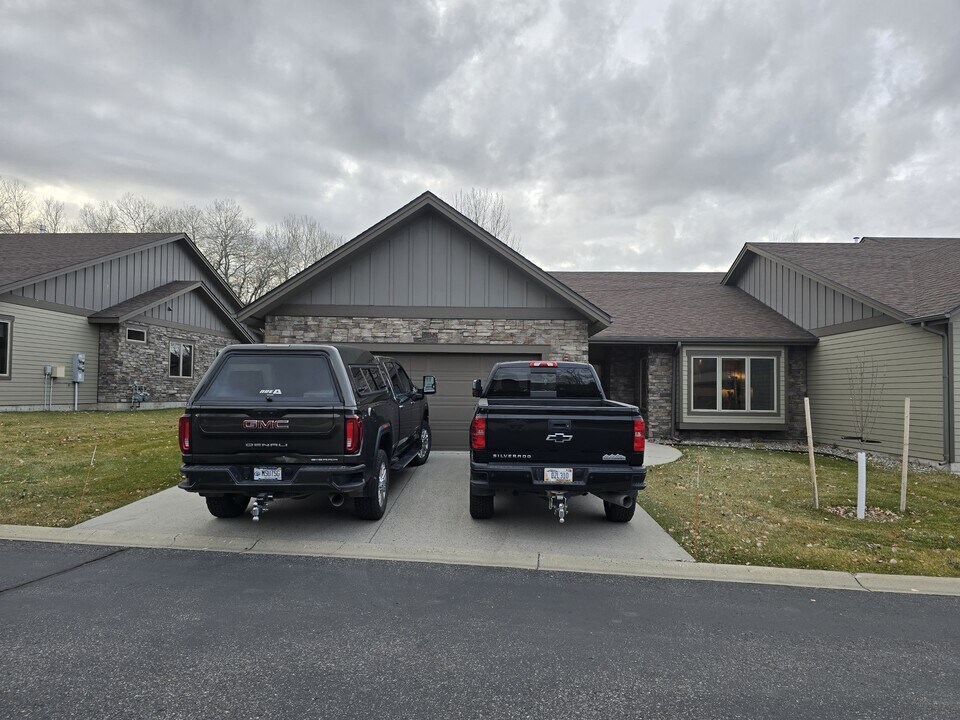 3300 Graf St in Bozeman, MT - Building Photo