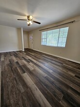 550 E Bradford Rd in Tallahassee, FL - Building Photo - Building Photo