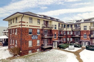 Knickerbocker Apartments in Omaha, NE - Foto de edificio - Primary Photo