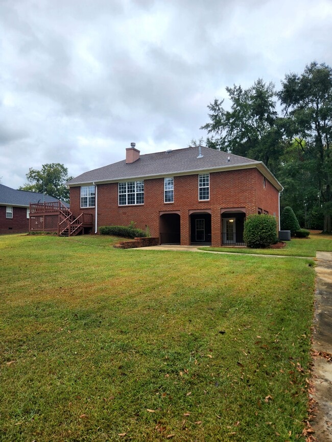 350 Swindall Cir in Rainbow City, AL - Building Photo - Building Photo