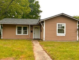 6431 W Canal Blvd in Shreveport, LA - Building Photo