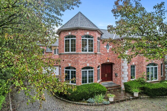 1 Euclid Rd in Fort Lee, NJ - Building Photo - Building Photo