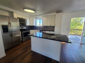 5453 S 5425 W in Kearns, UT - Building Photo - Building Photo