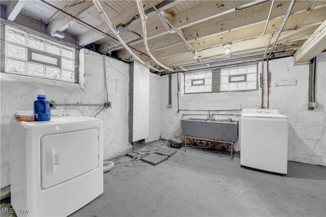 property at 2638 E 126th St