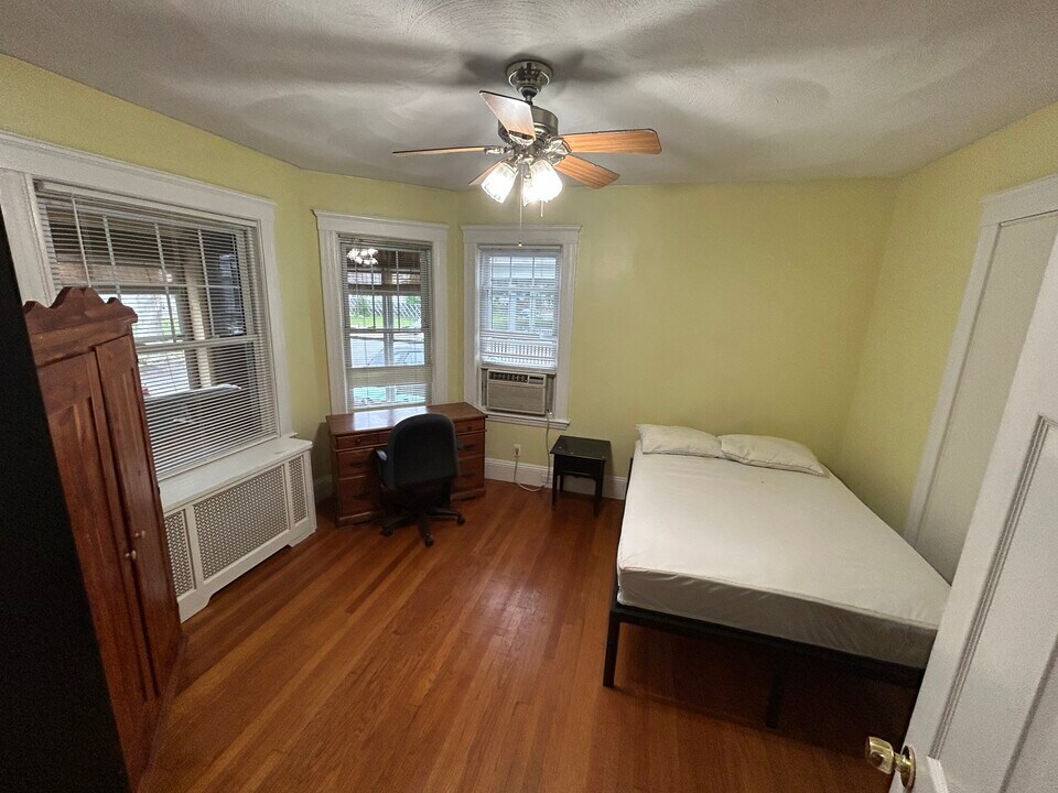 59 Quincy St, Unit 59 in Medford, MA - Foto de edificio