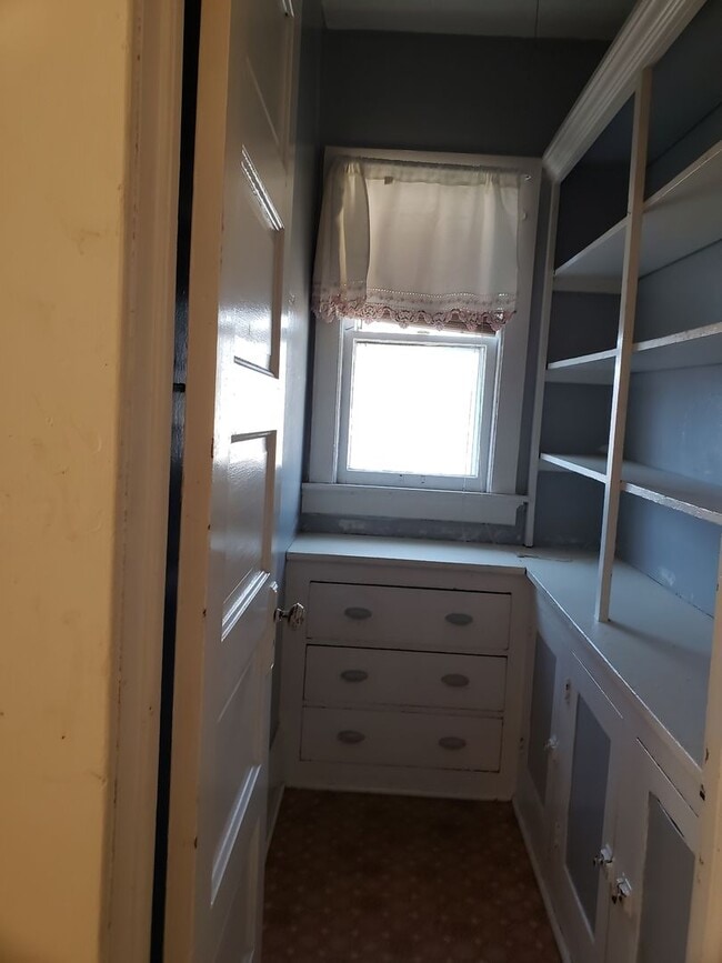 311 N 40th St in Milwaukee, WI - Foto de edificio - Building Photo