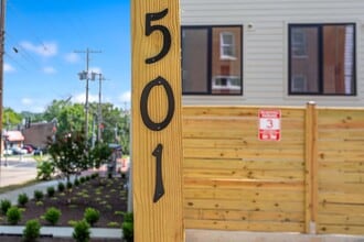 501 Kennedy St NW in Washington, DC - Foto de edificio - Building Photo