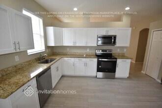 2531 Butterfly Landing Dr in Land O Lakes, FL - Building Photo - Building Photo